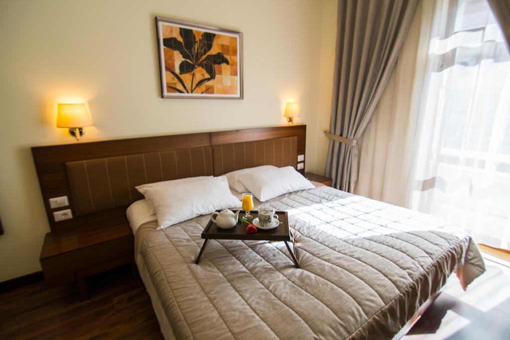 Boutique Hotel Kotoni Tirana Exterior photo